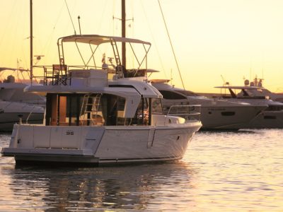 Beneteau Swift Trawler 35